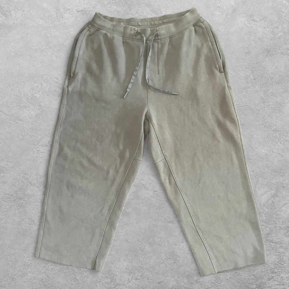Lululemon Steady State Cropped Raw Hem Sweatpants M